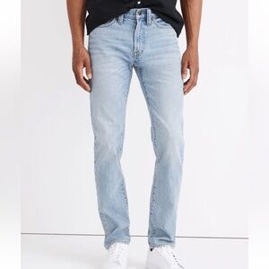 Madewell Men’s Athletic Slim Jeans